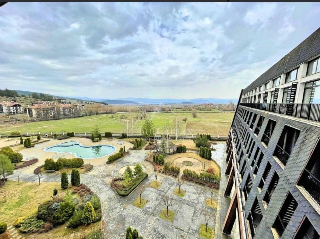Aspen Luxury Apartamnet Razlog Bagian luar foto
